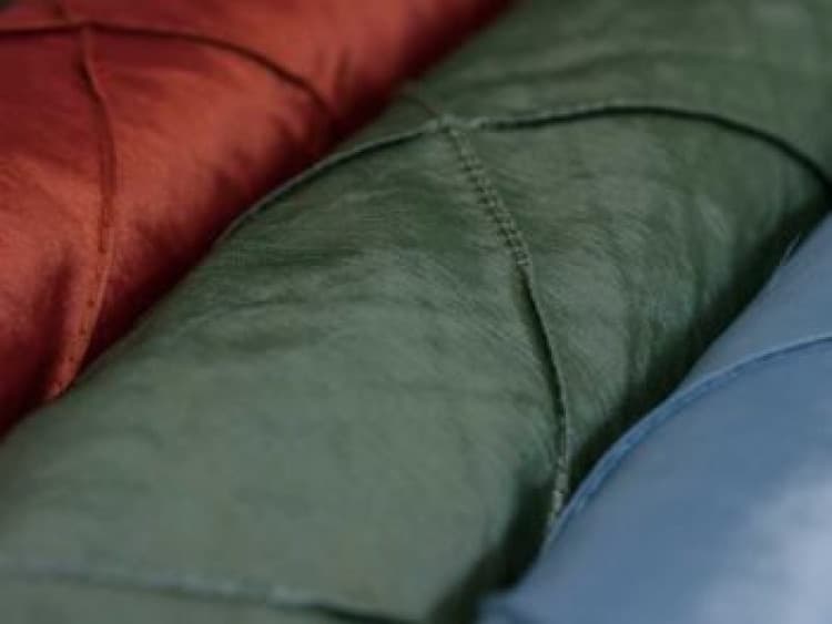 Pintuck Linen & Tablecloth Rental